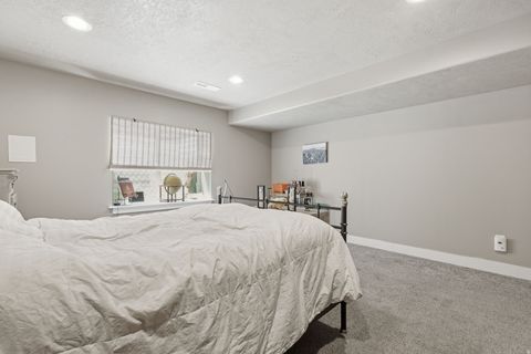 Tiny photo for 825 N 520 E, American Fork, UT 84003 (MLS # 2158612)