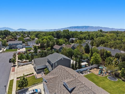 Tiny photo for 825 N 520 E, American Fork, UT 84003 (MLS # 2158612)