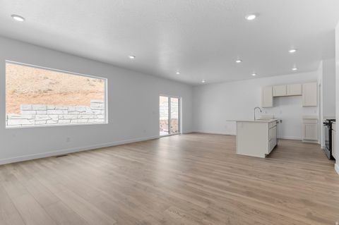 Tiny photo for 332 E LEVENGROVE DR #236, Lehi, UT 84048 (MLS # 2147491)