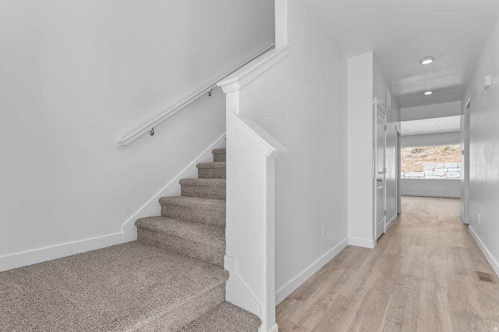 Photo of 332 E LEVENGROVE DR #236, Lehi, UT 84048 (MLS # 2147491)