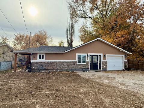 Homes For Sale - 235 E 13th St<br/> Weber County, Ogden, UT 84404