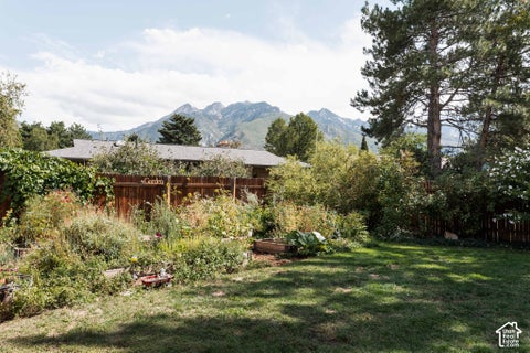 Tiny photo for 2582 E CAVALIER DR S, Cottonwood Heights, UT 84121 (MLS # 2187431)