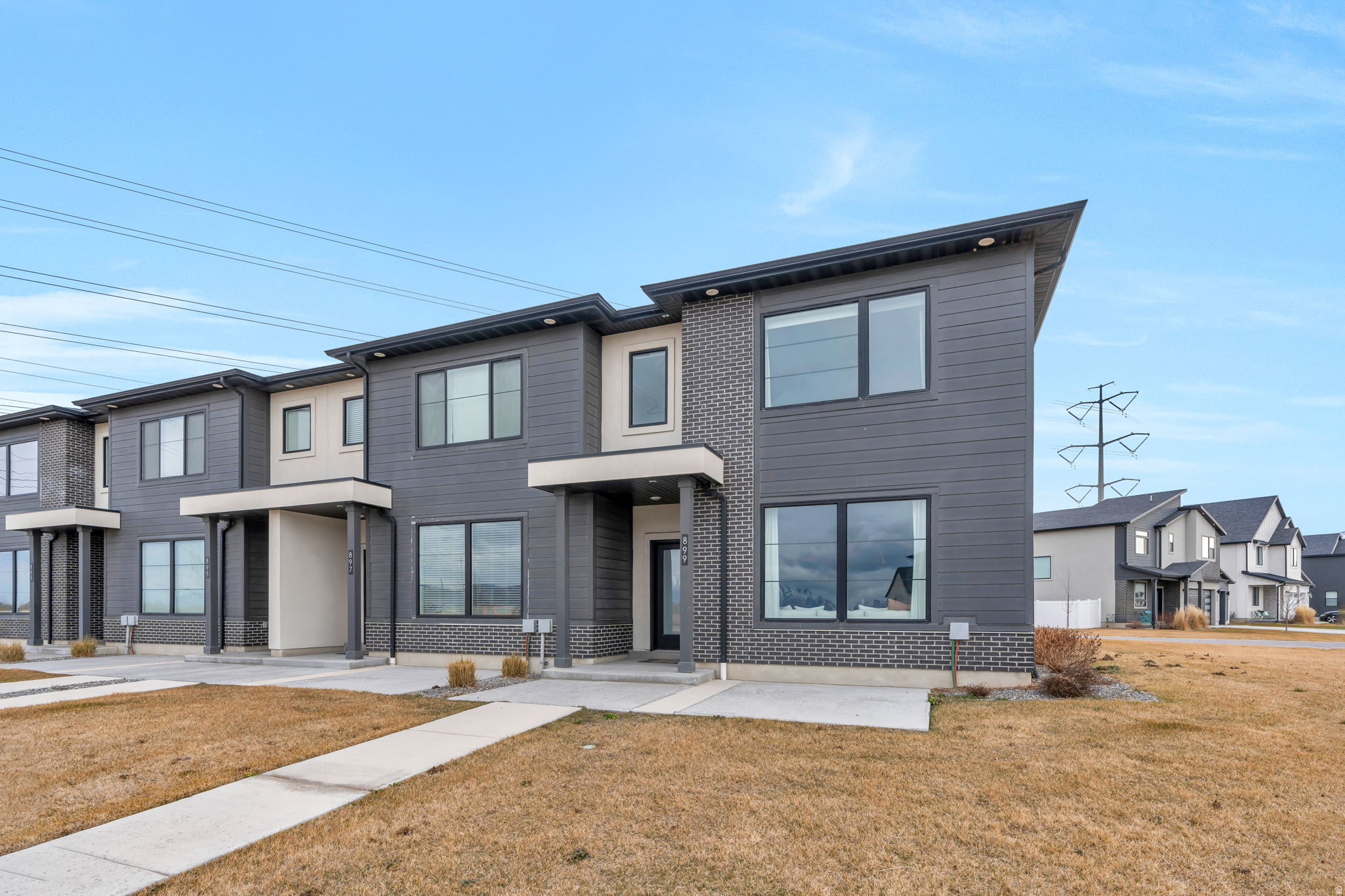 LAKESHORE LANDING - Residential