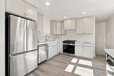 Tiny photo for 2327 S 700 E, Salt Lake City, UT 84106 (MLS # 2191760)