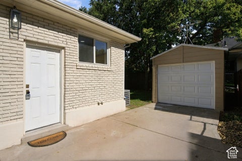 Tiny photo for 2327 S 700 E, Salt Lake City, UT 84106 (MLS # 2191760)