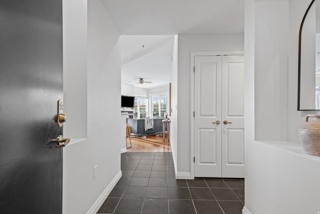 Photo of 350 S 200 E #521, Salt Lake City, UT 84111 (MLS # 2172378)