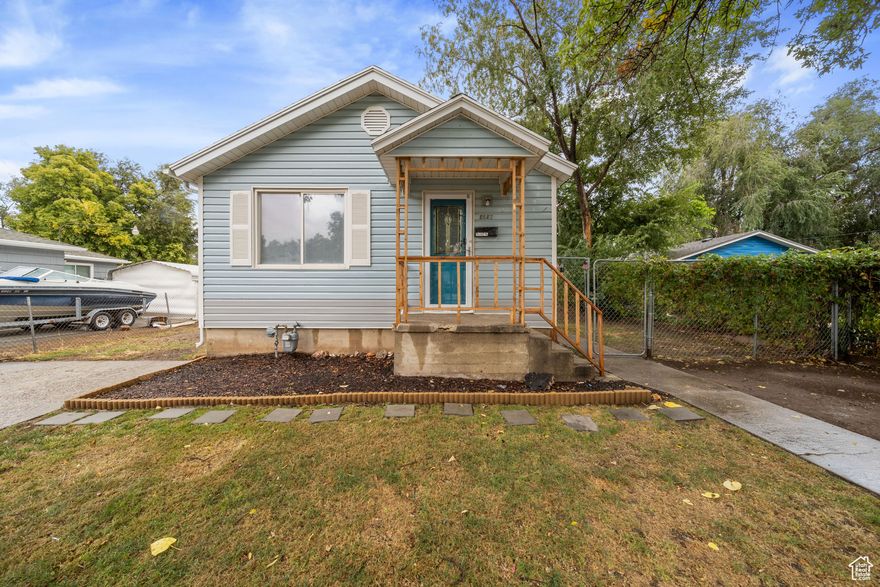 4 bedroom 2 bathroom Updated Rambler. New paint, New carpet, LVP. Seller financing available.