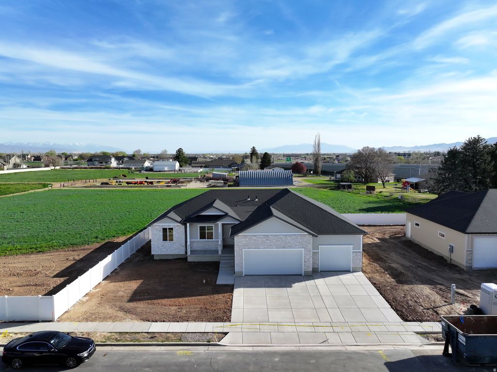 Photo of 2935 W 1200 S, Syracuse, UT 84075 (MLS # 2146274)