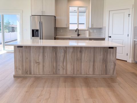 Tiny photo for 2935 W 1200 S, Syracuse, UT 84075 (MLS # 2146274)