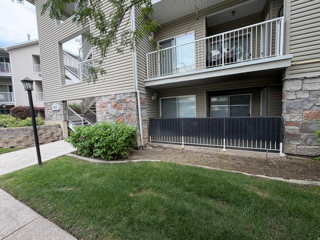 Photo of 3855 CANYON RIVER WAY, Salt Lake City, UT 84119 (MLS # 2178427)