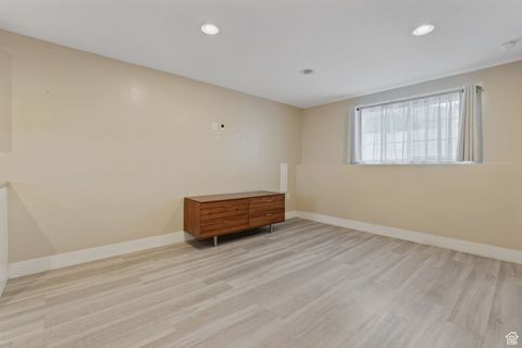 Tiny photo for 185 E MAJESTIC ELMS PL, South Salt Lake, UT 84115 (MLS # 2119335)