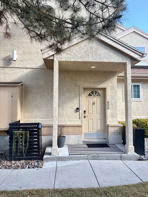 Tiny photo for 600 E BRIARSPRINGS CIR, Midvale, UT 84047 (MLS # 2132515)
