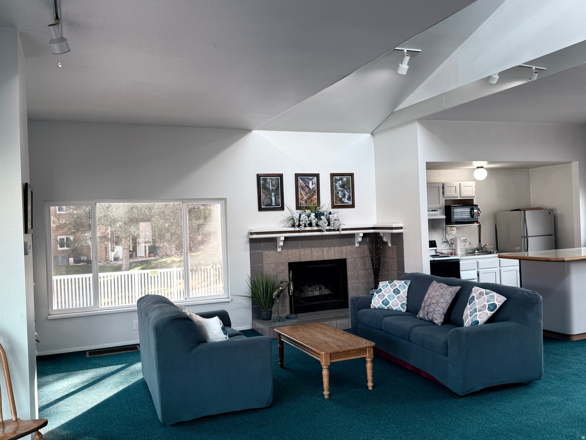 BRIARWOOD - Residential