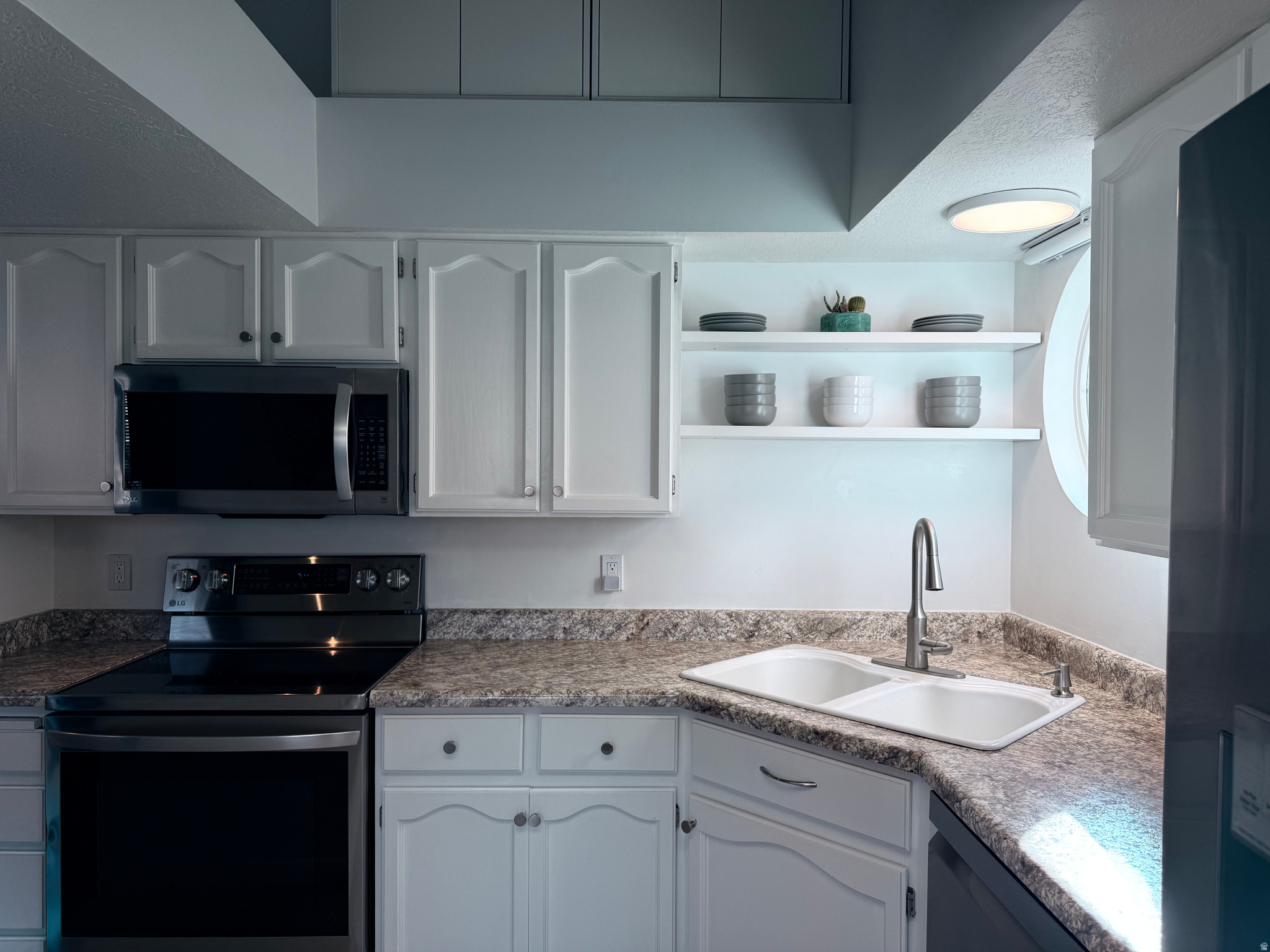 BRIARWOOD - Residential