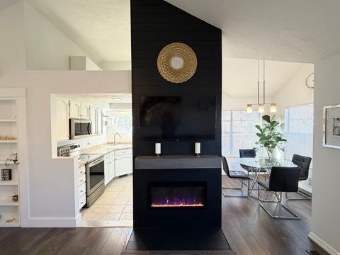 Tiny photo for 600 E BRIARSPRINGS CIR, Midvale, UT 84047 (MLS # 2132515)