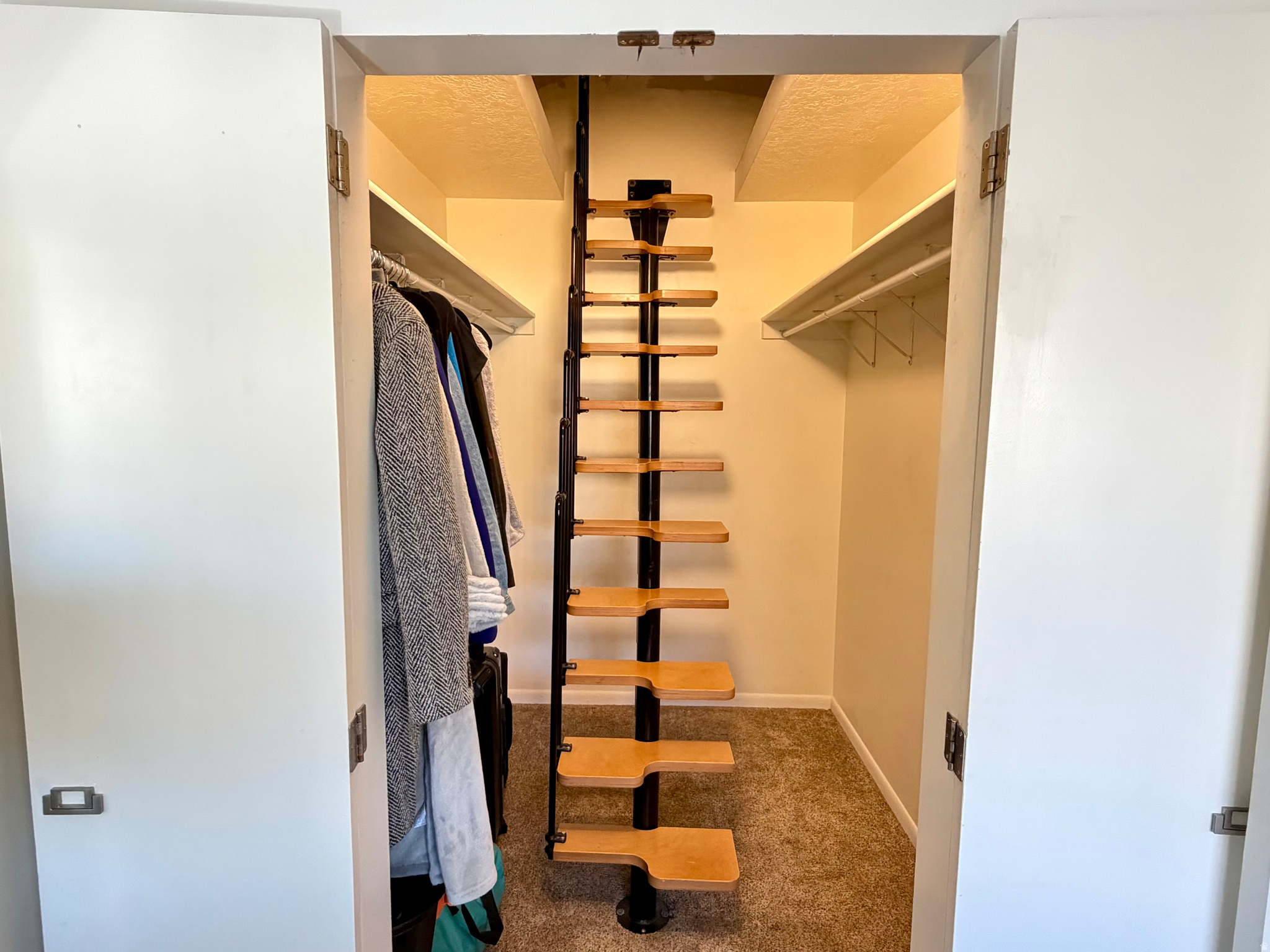 BRIARWOOD - Residential