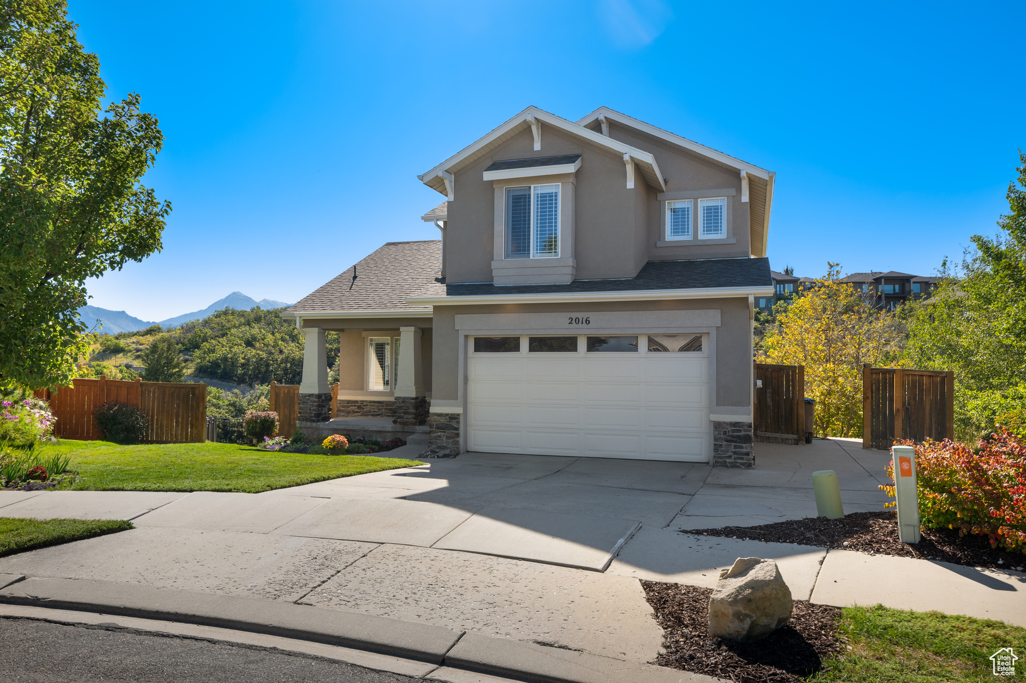 2016 E Aspen Grove Ct, Draper, Utah image 2