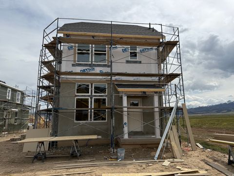 Photo of 11428 S GLASS HILL DR, South Jordan, UT 84009 (MLS # 2154947)