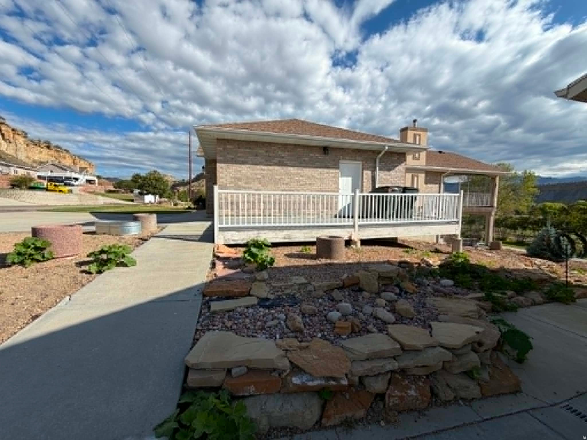 BROKEN MESA SUB - Residential