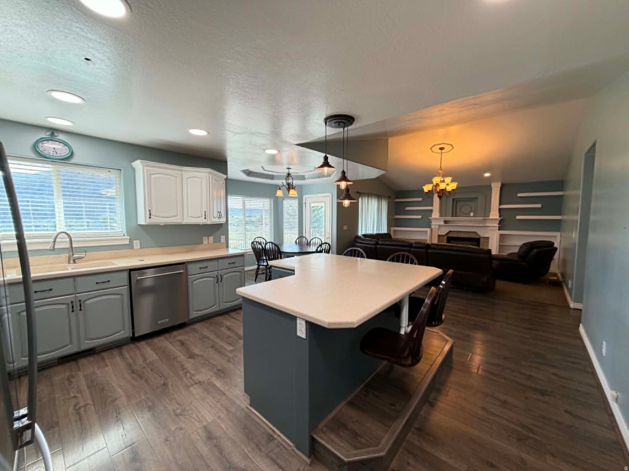 BROKEN MESA SUB - Residential