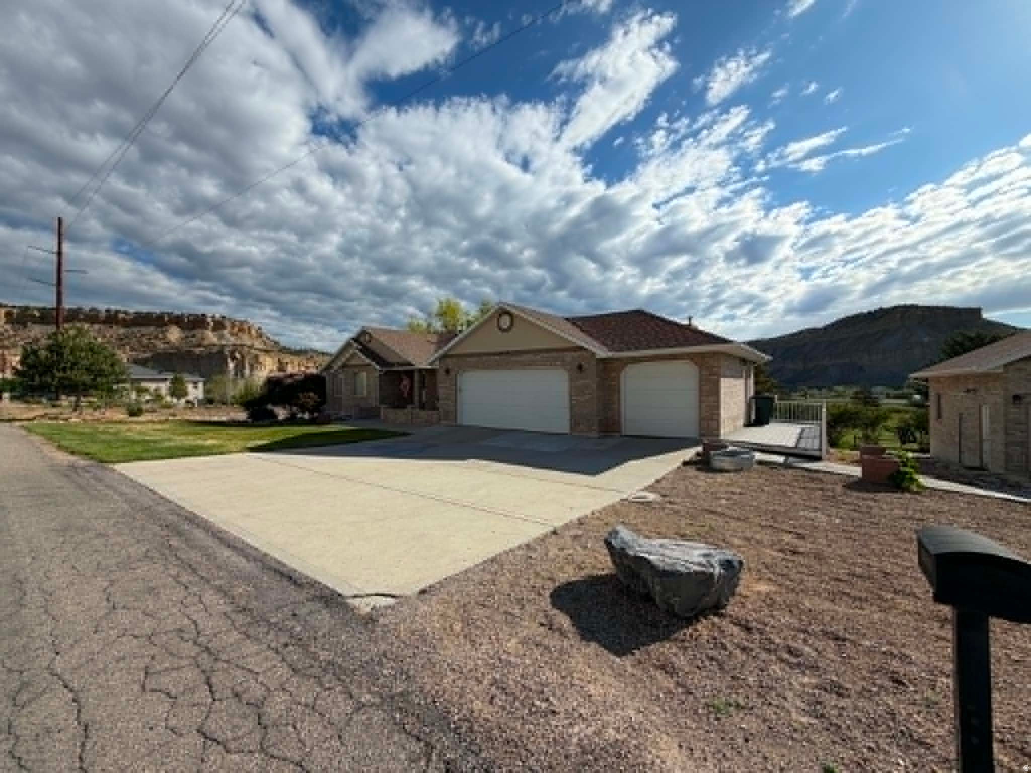 BROKEN MESA SUB - Residential