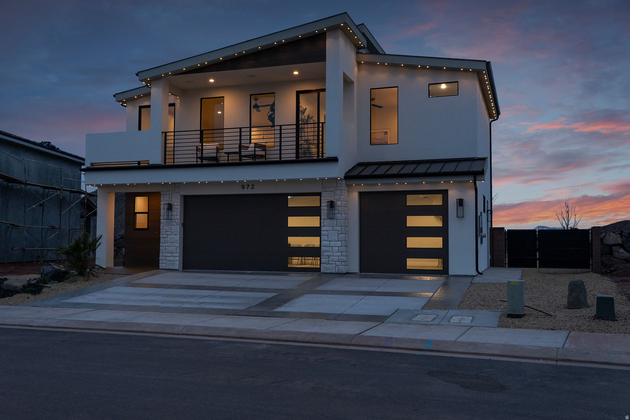 DESERT RIDGE ESTATES - Residential