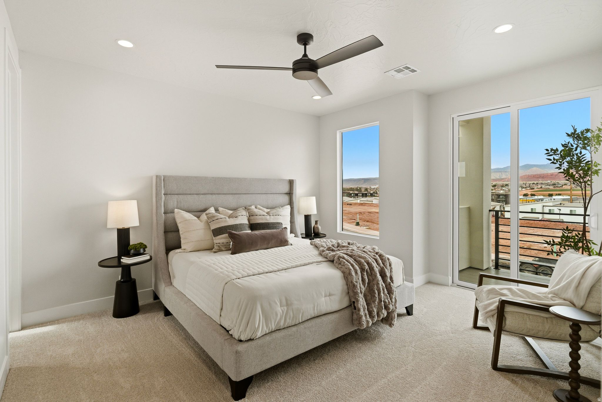 DESERT RIDGE ESTATES - Residential