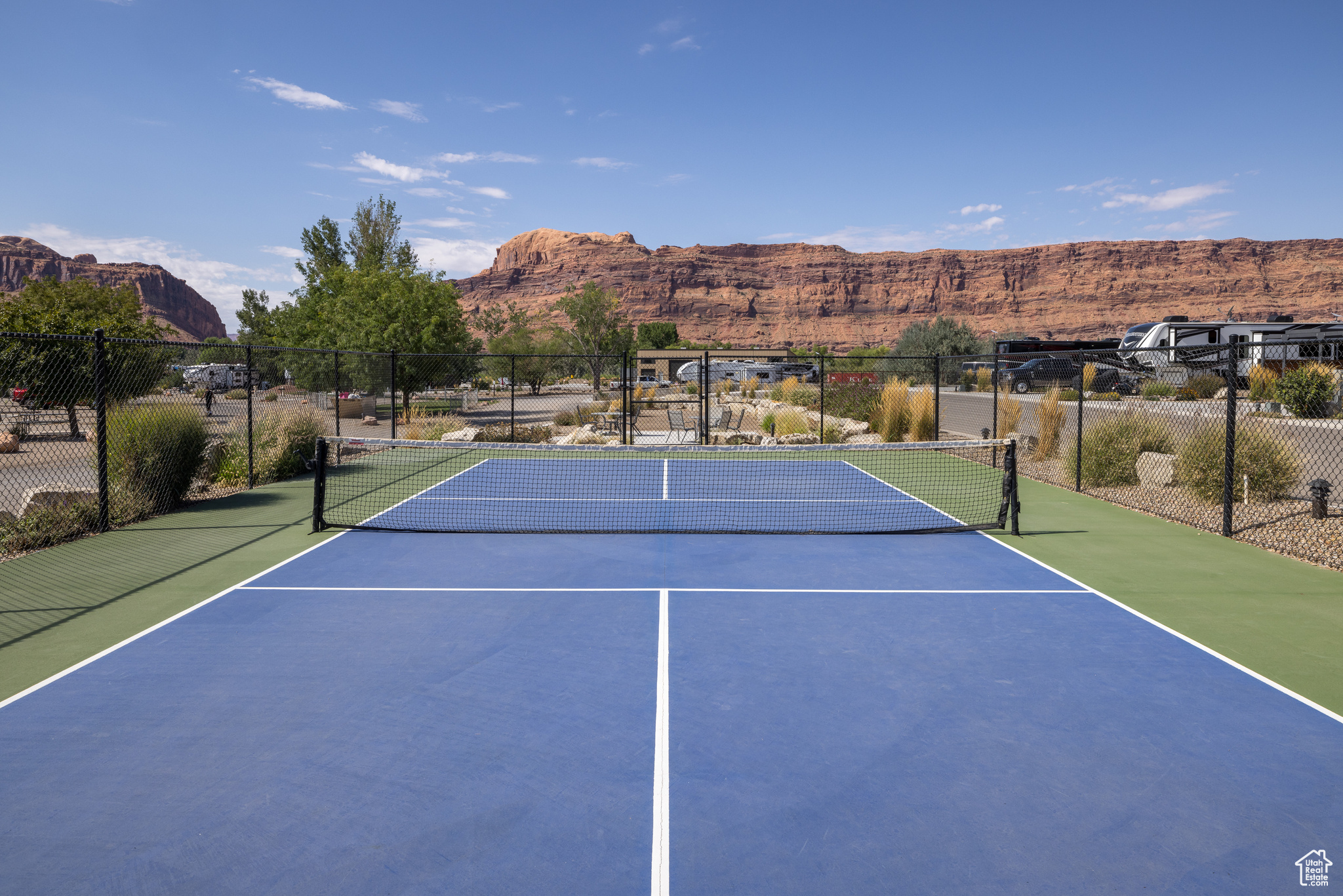 PORTAL RV RESORT - Land