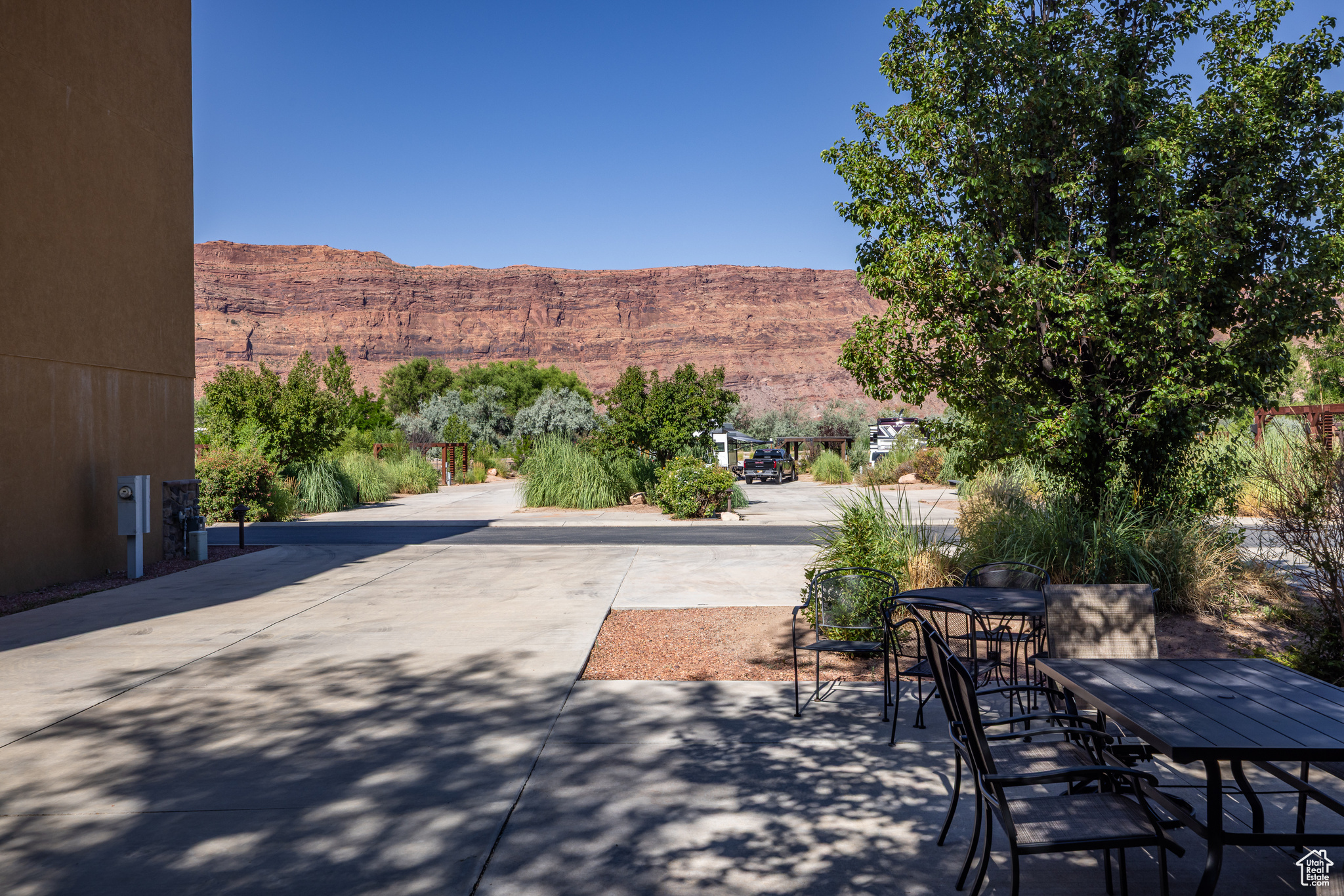 PORTAL RV RESORT - Land