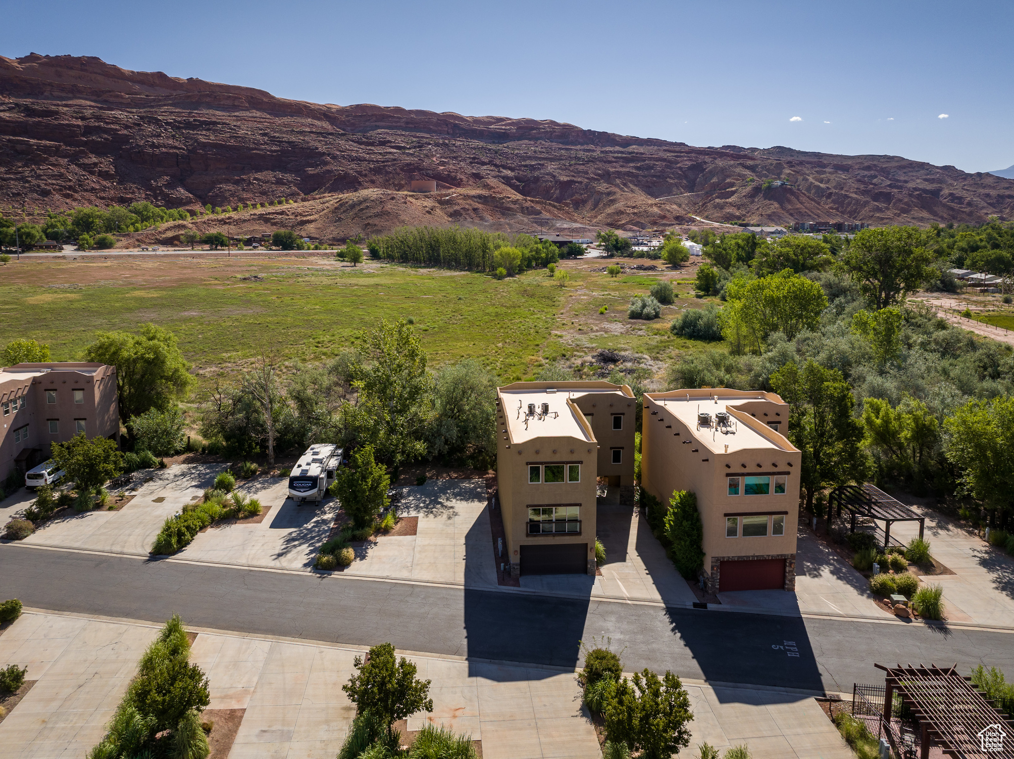 PORTAL RV RESORT - Land