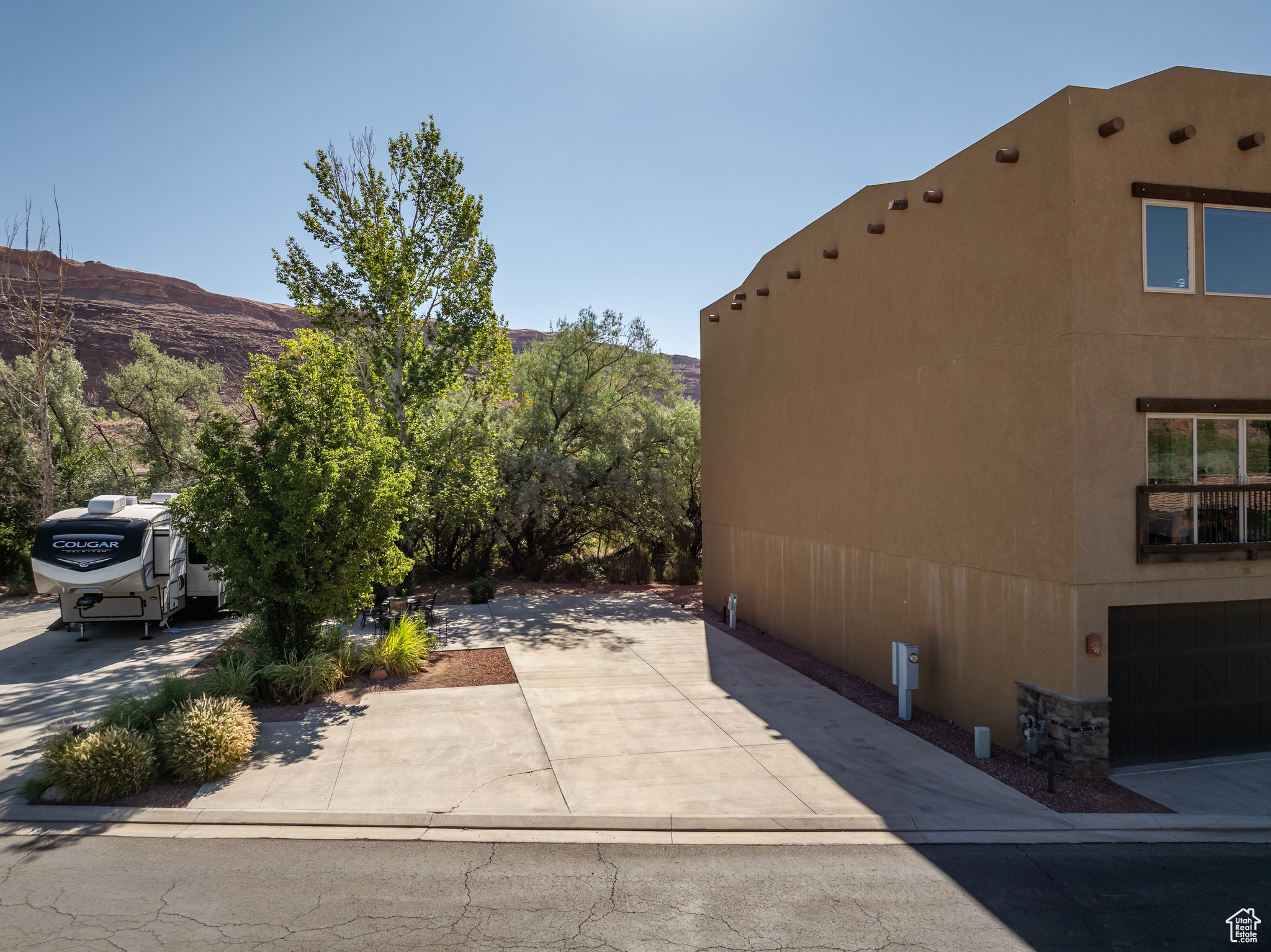PORTAL RV RESORT - Land