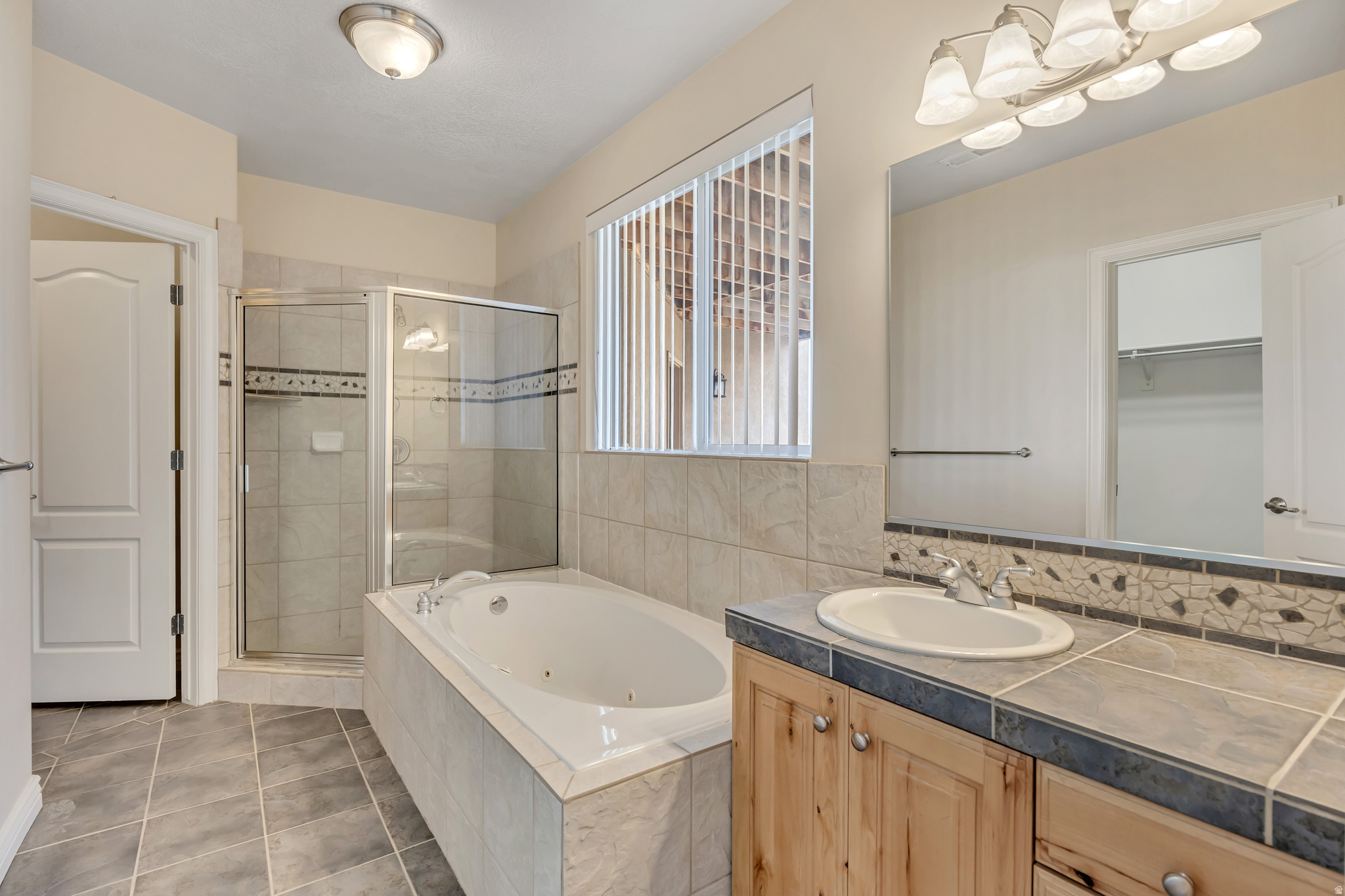 SOUTH MOUNTAIN PH 9 - Residential