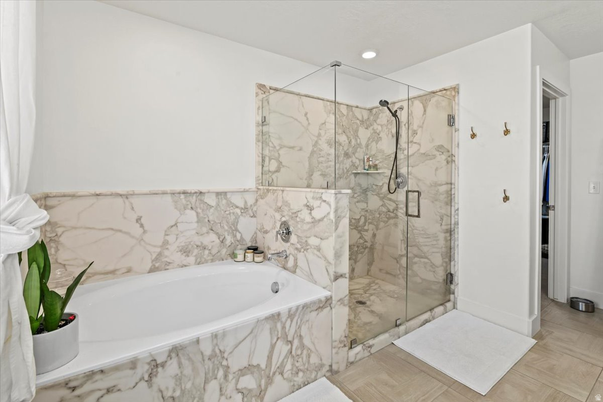 GRASSLANDS - Residential