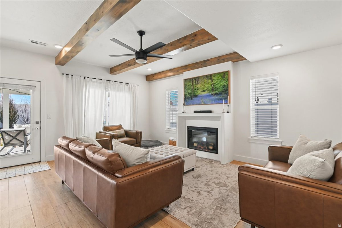 GRASSLANDS - Residential