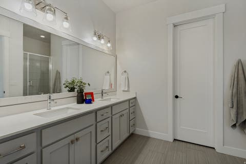 Tiny photo for 6218 W GRANT CIR, Highland, UT 84003 (MLS # 2180112)