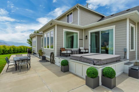 Tiny photo for 6218 W GRANT CIR, Highland, UT 84003 (MLS # 2180112)