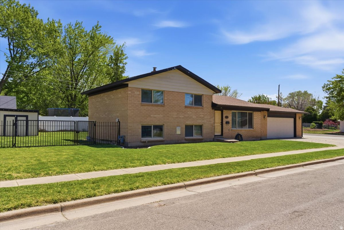 BURMONT PARK SUBDIVI - Residential