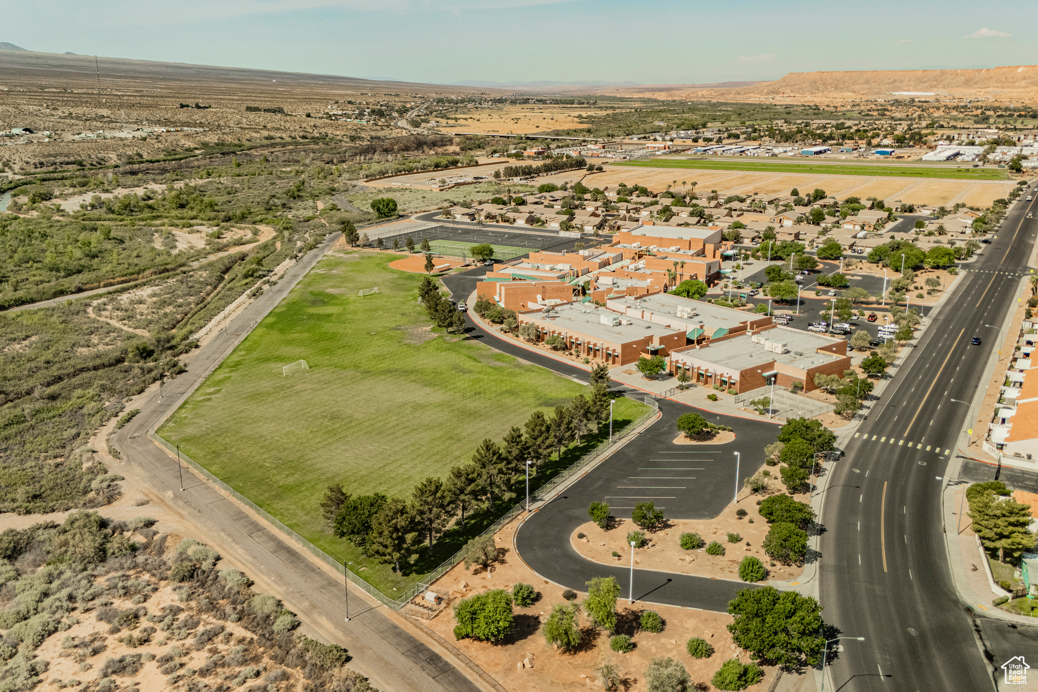 MOUNTAIN VIEW EST SUB - Residential