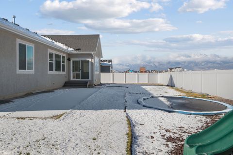 Tiny photo for 2255 E EMERALD AVE, Eagle Mountain, UT 84005 (MLS # 2125910)