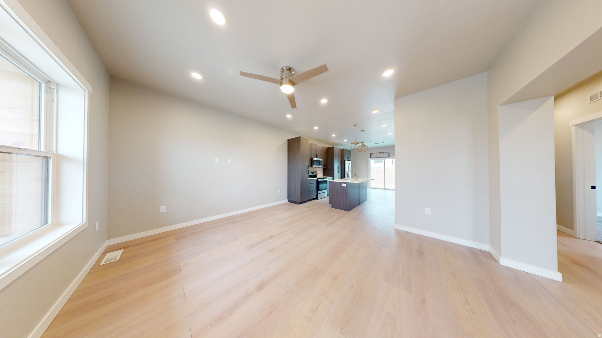 DESERT CANYONS - Residential