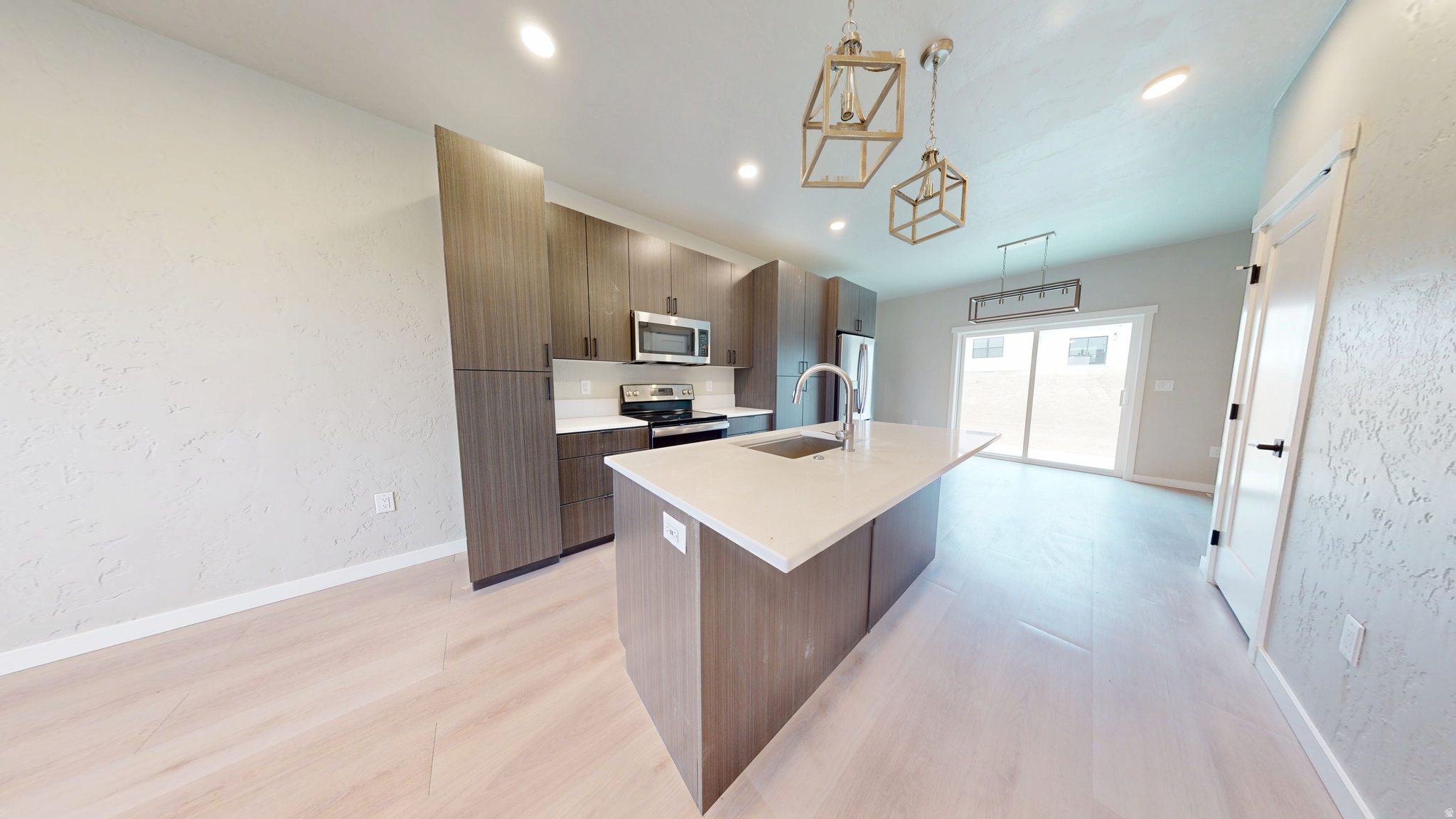 DESERT CANYONS - Residential