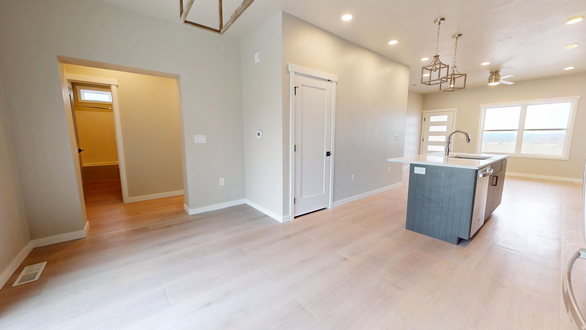 DESERT CANYONS - Residential