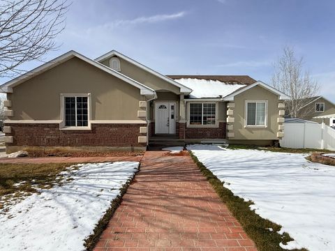 Photo of 1210 W 3275 S, Perry, UT 84302 (MLS # 2138896)