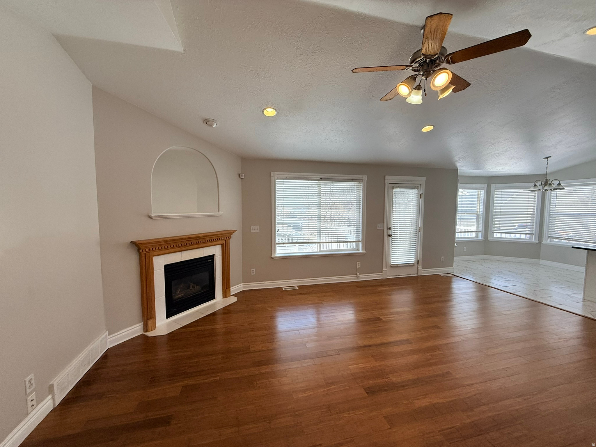 CHERRY RIDGE - Residential