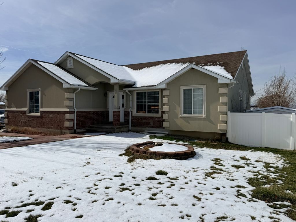 Photo of 1210 W 3275 S, Perry, UT 84302 (MLS # 2138896)