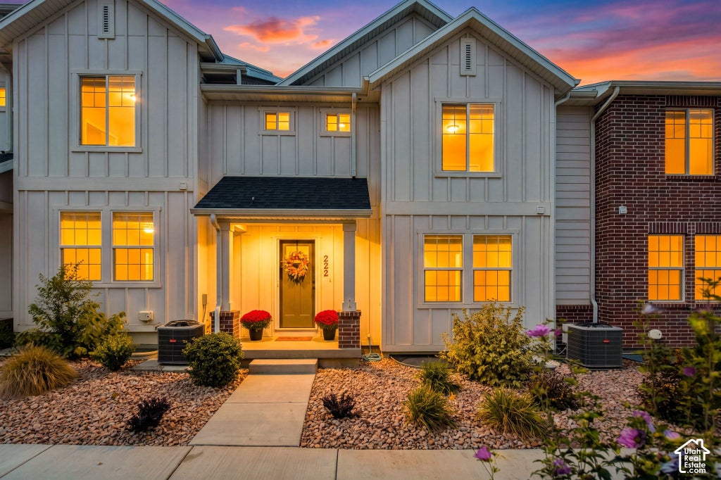 Photo of 222 N GORDON LN, Santaquin, UT 84655 (MLS # 2187660)