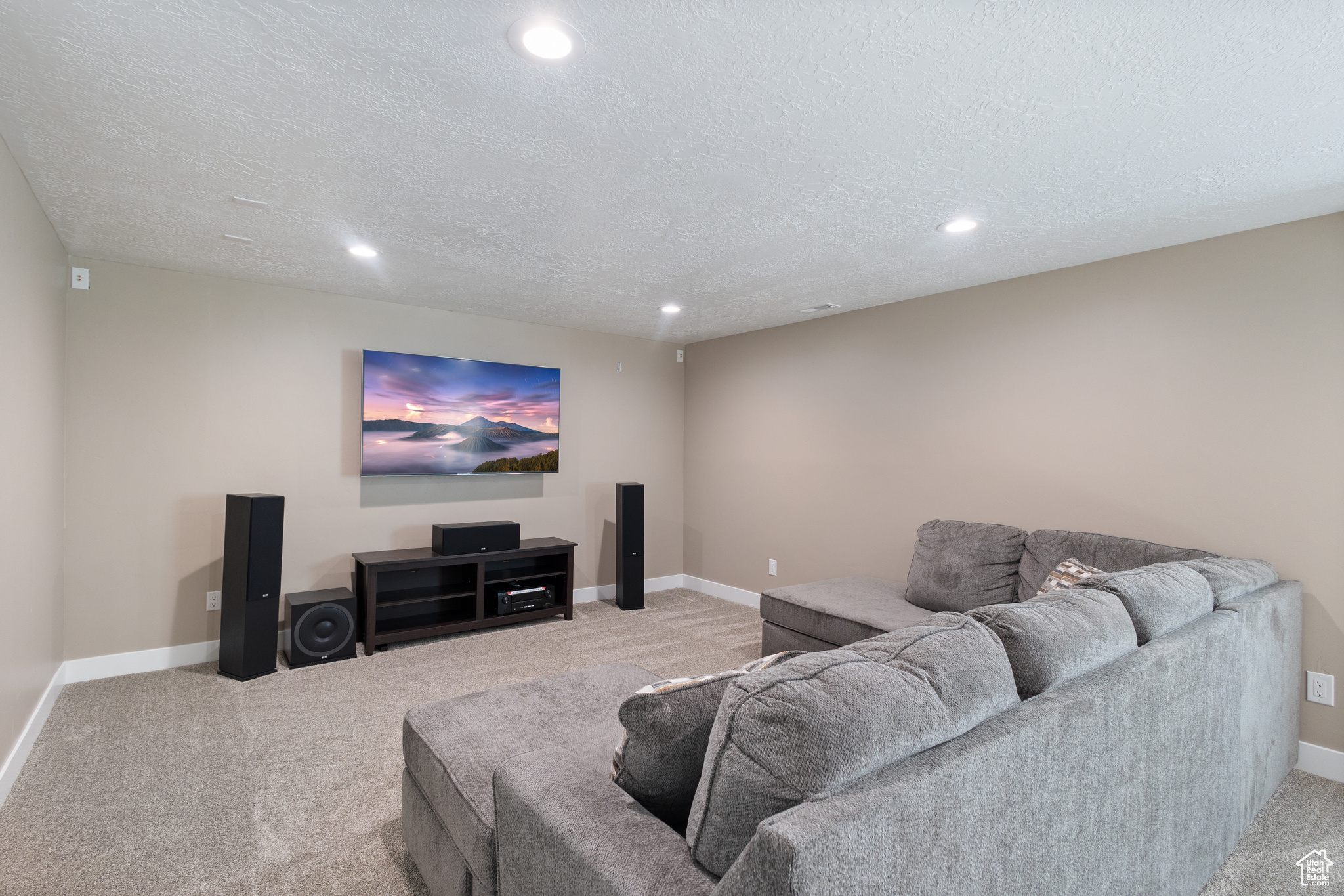 SOMERSET VILLAS - Residential