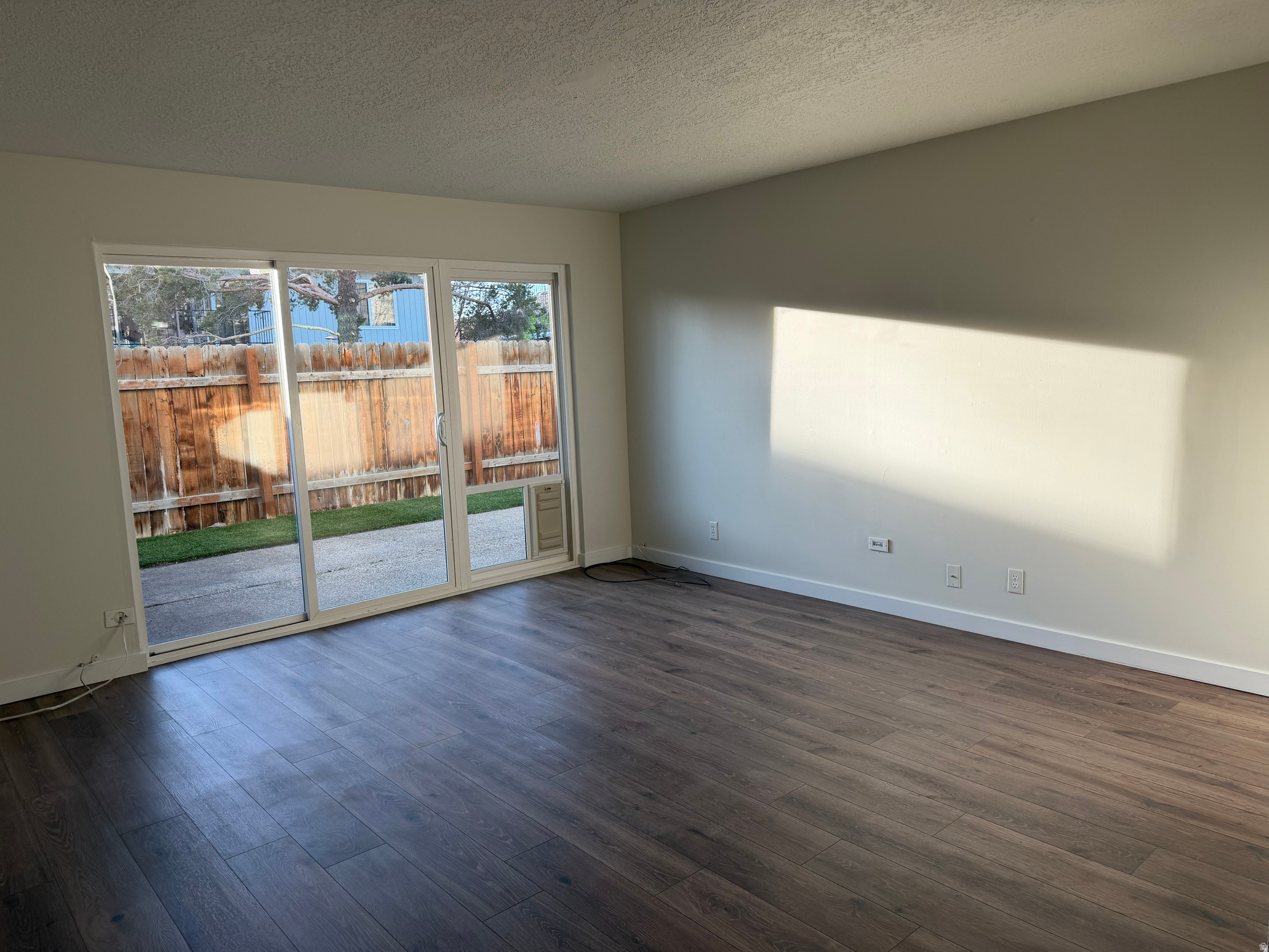 SOUTH 67 CONDOMINIUM - Residential