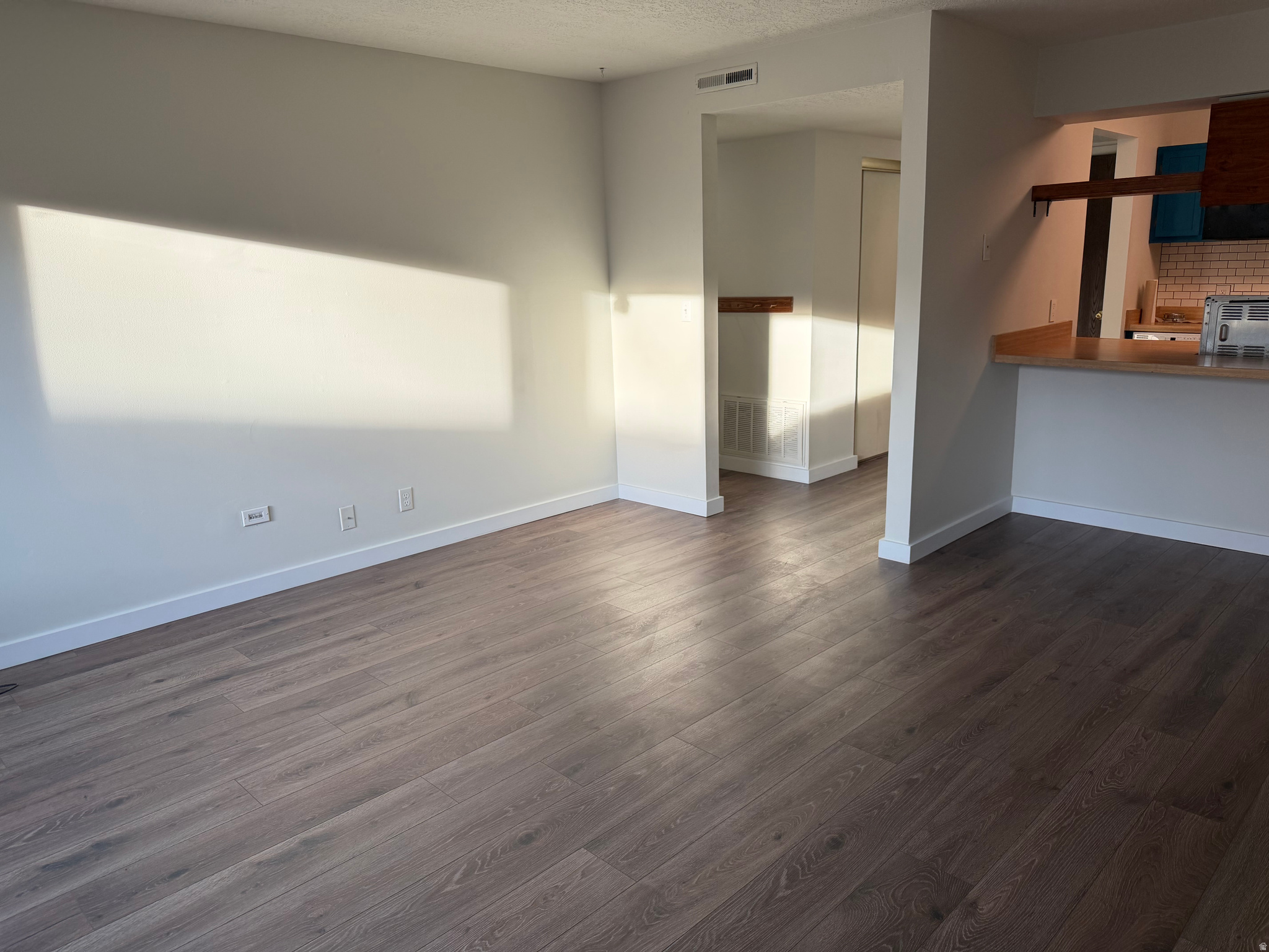 SOUTH 67 CONDOMINIUM - Residential