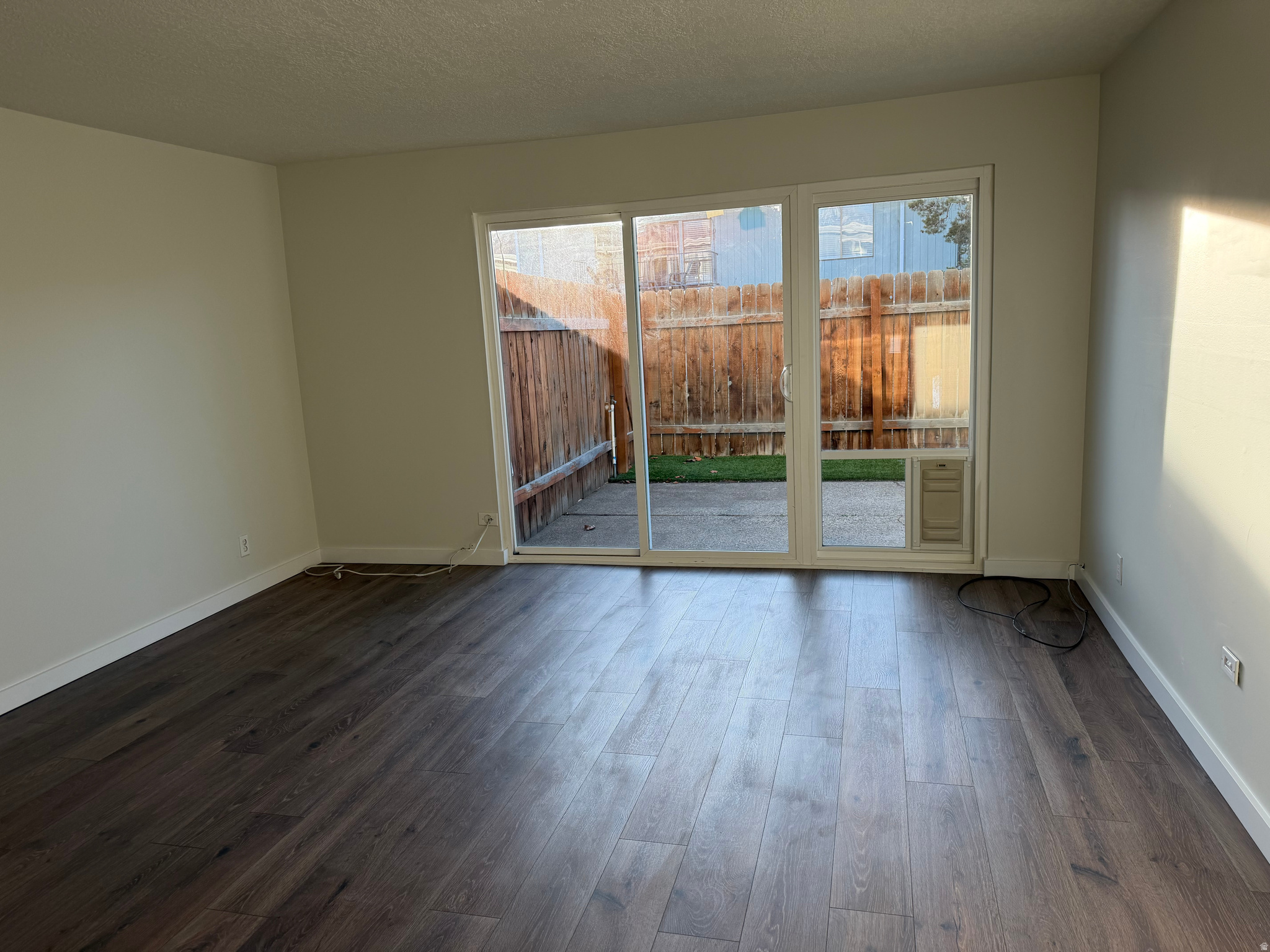 SOUTH 67 CONDOMINIUM - Residential